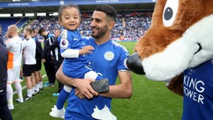 Ambitieuze Mahrez maakt vertrekwens kenbaar bij Leicester City